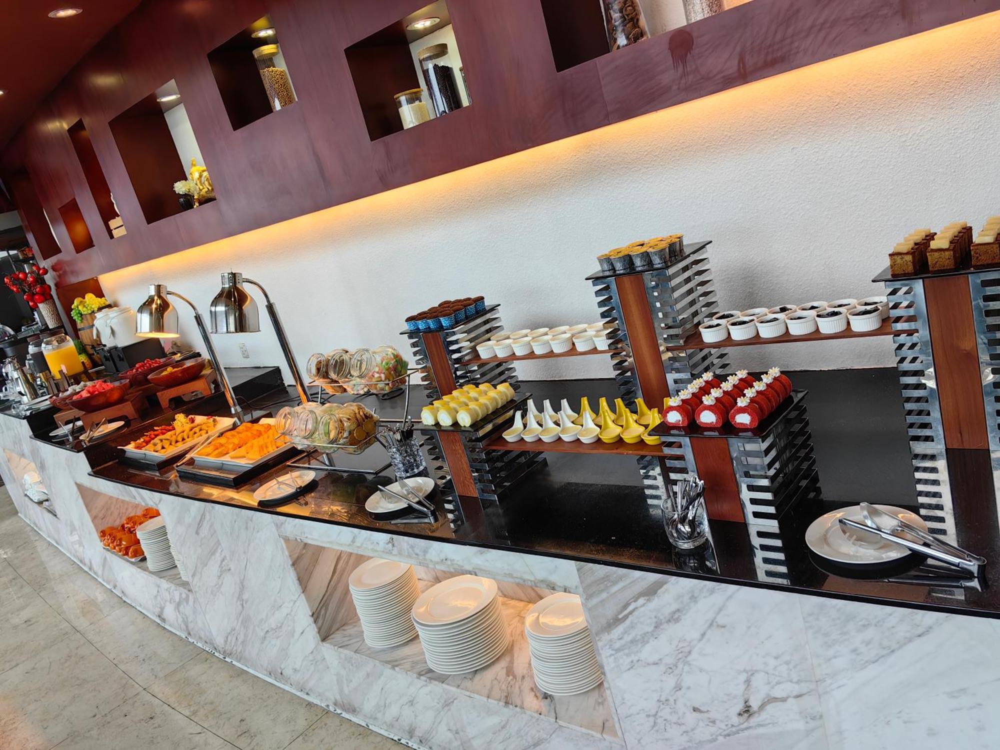 Huaqiang Plaza Hotel Shenzhen, Enjoy Complimentary Afternoon Tea & Mini Bar & Night Snack Luaran gambar